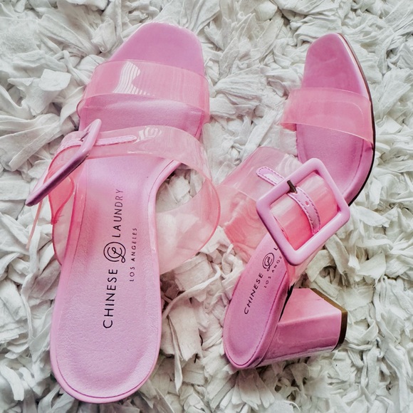 New Chinese Laundry Yippy Block Heel Sandals in Pink Vinyl - Picture 4 of 5